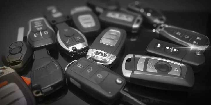 Automobilių raktai